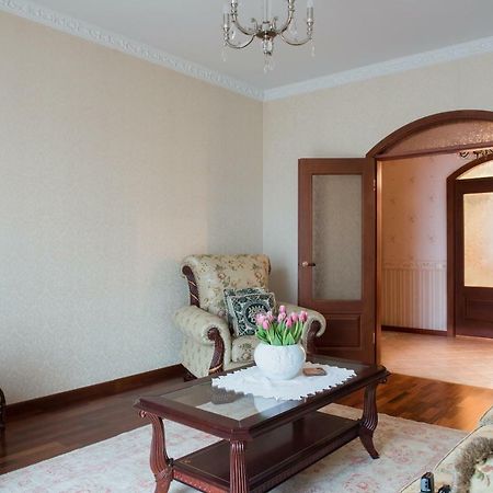 Classy Apartment In Good Neighbourhood Riga Exteriör bild
