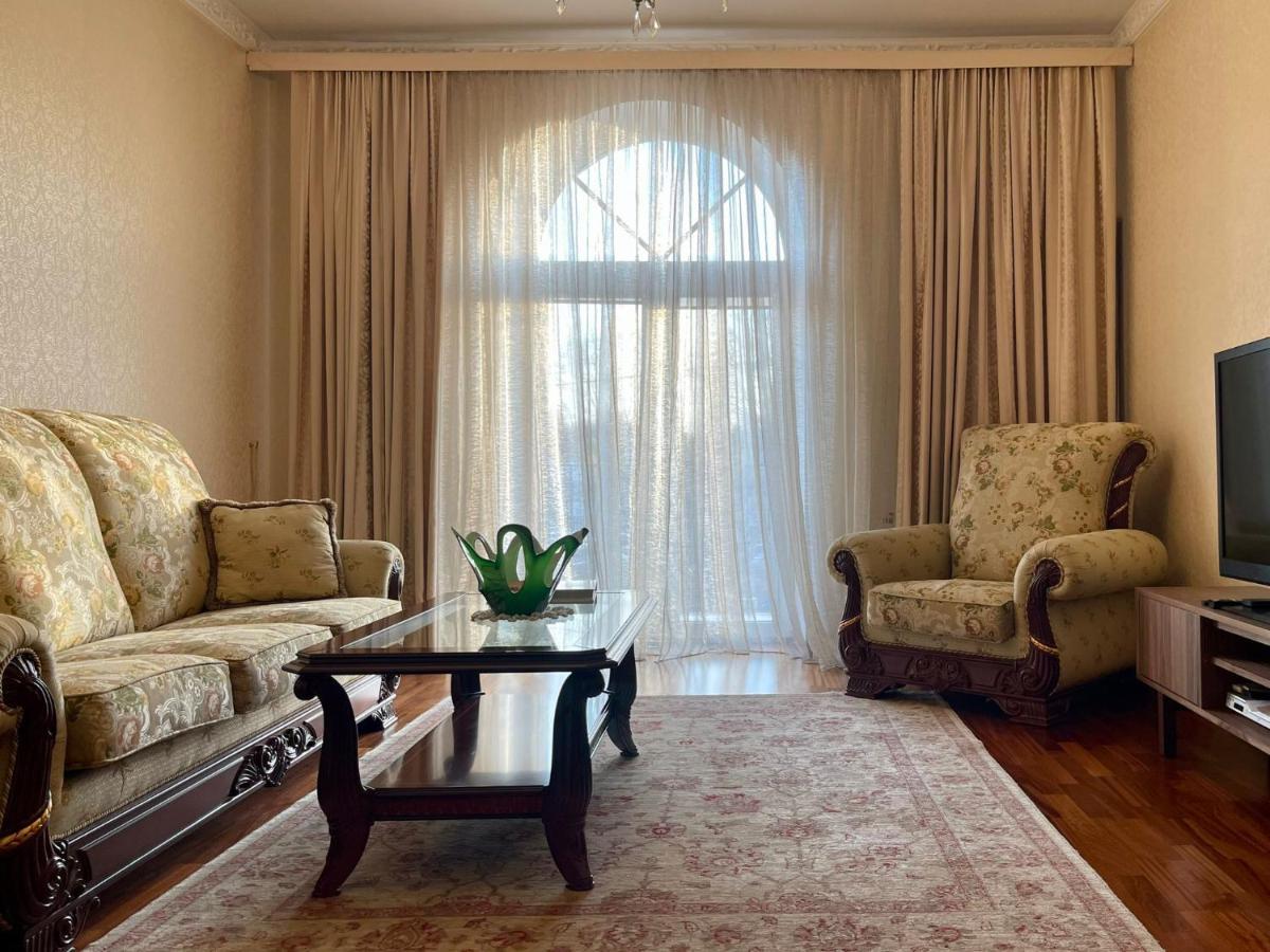 Classy Apartment In Good Neighbourhood Riga Exteriör bild